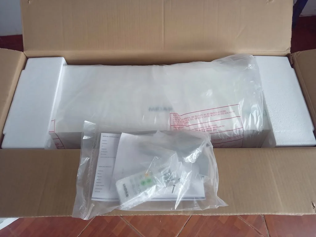 Foto 3 de Aire Acondicionado Tipo Split Marca Midas Potencia Btu 12.000 Con Kit Instalacion Con Control Modelo Md-Air12 Nuevo Sin Uso Con Caja Acc No Tiene