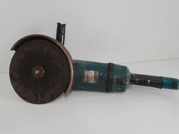 Pulidora Marca Makita Modelo Ga9030 Tamaño Grande Usado En Buen Estado Acc MangoProtectorDisco De Corte