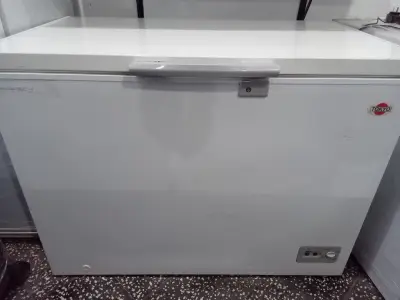 Congeladora / Frezzer Marca Tokyo Litros 290 Modelo Cgtcon350df Usado En Buen Estado Acc 2 Canastos