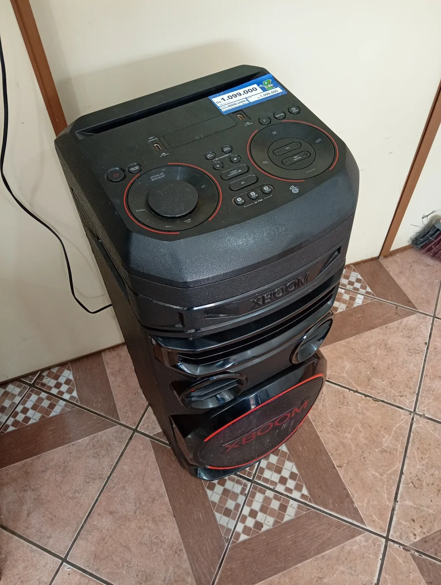 Foto 2 de Equipo De Sonido Marca Lg Sin Control Modelo Rnc7 Usado En Buen Estado Acc No Tiene