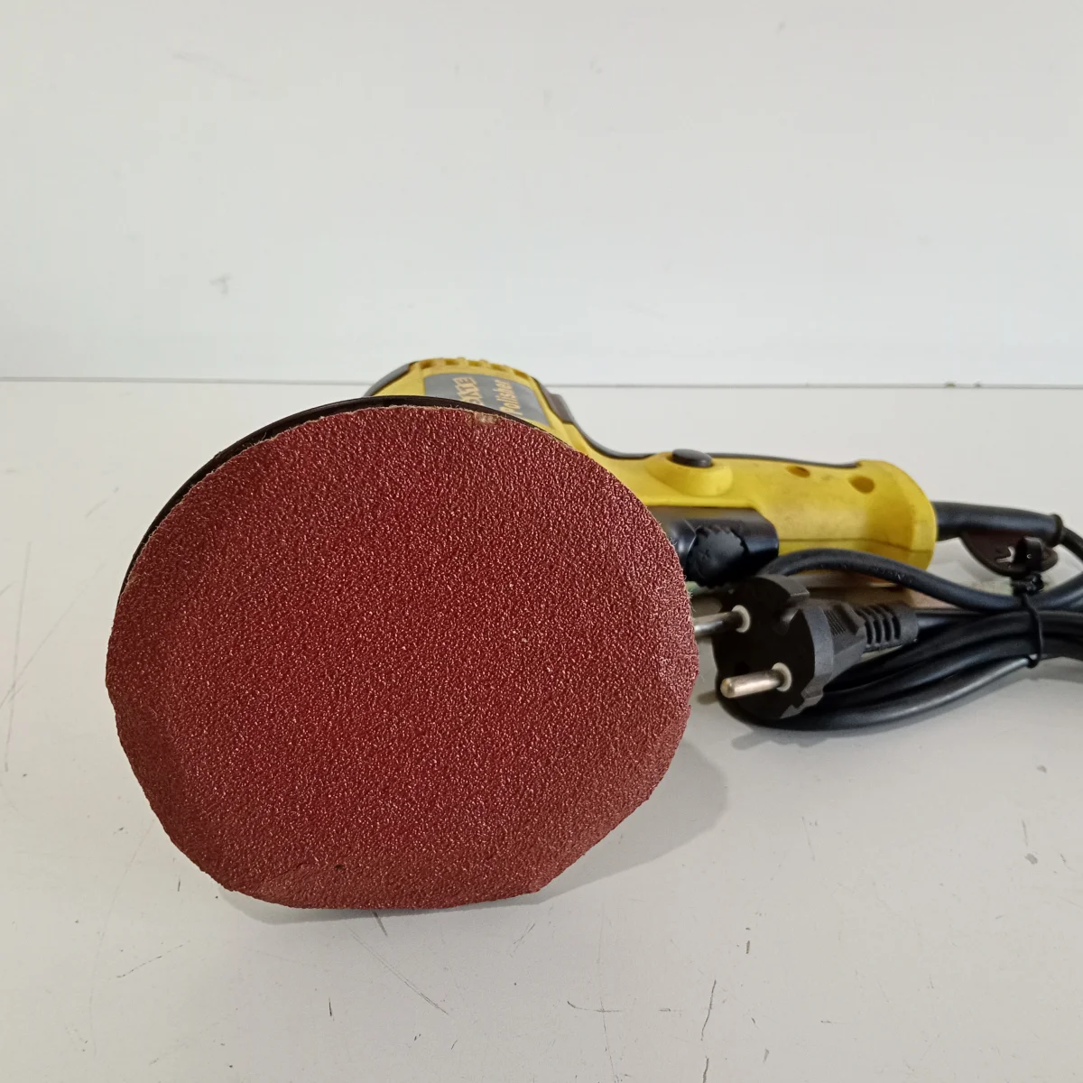 Foto 2 de Lijadora Marca Sate Modelo A-Tk888 Usado Con Desgaste Acc Con LijaLlave