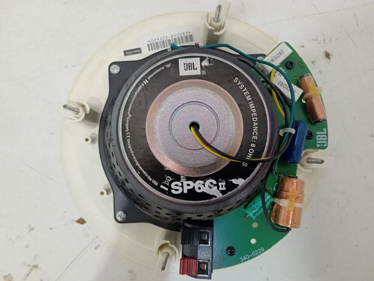 Foto 2 de Parlante Para Auto Marca Jbl Modelo Sp6c Ii Usado En Buen Estado Acc No Tiene