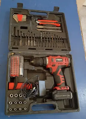 Taladro Marca Nappo Modelo Nhk-041 Acc Cargador Varios Mechas