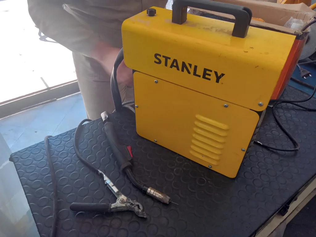 Soldador Marca Stanley Modelo Mikromig 95 Usado En Buen Estado Acc AlambreTorchaCaja