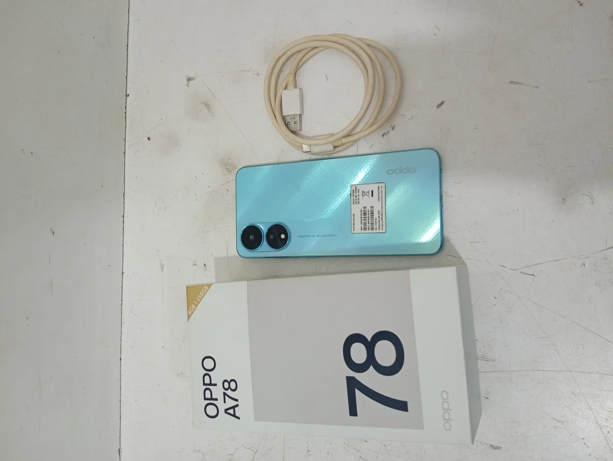 Foto 3 de Celular Marca Oppo Modelo A78 Memoria Ram 8 Gb Almacenamiento Interno 256 Gb Acc Cargador Con Cable Usb
