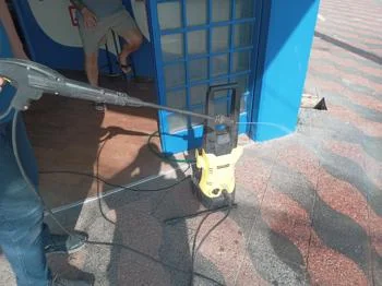 Hidro Lavadora Marca Karcher Modelo K2 Usado Con Desgaste Acc MangueraPistola2 Tubos Para PistolaAdaptador Para Manguera