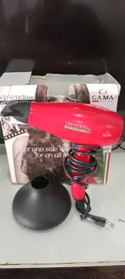 Secador De Pelo Marca Gama Modelo Viaveneto Usado En Buen Estado Acc: Picos Comentario: En Caja