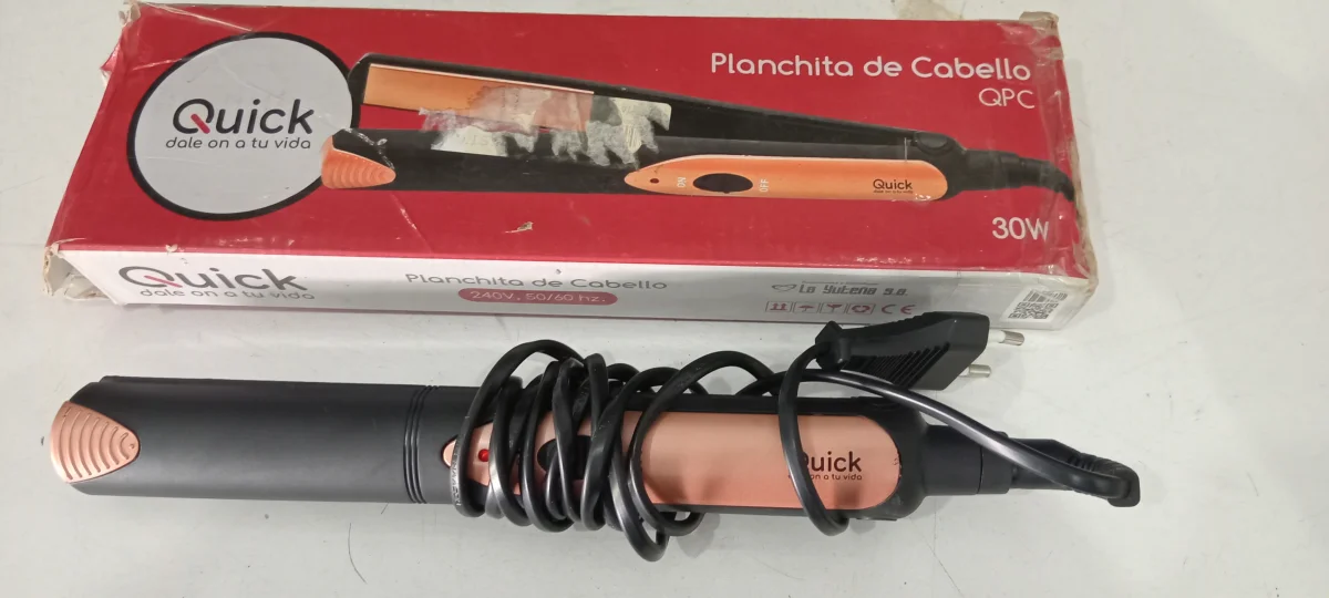 Foto 2 de Planchita Para Cabello Marca Quick Modelo Qpc Usado En Buen Estado Acc No Tiene
