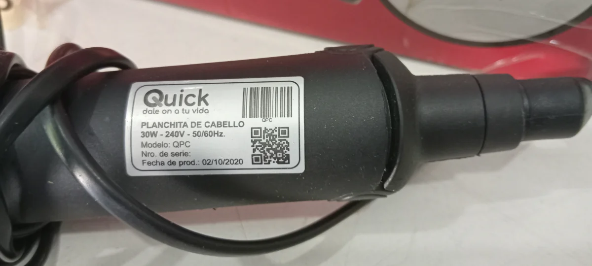 Foto 3 de Planchita Para Cabello Marca Quick Modelo Qpc Usado En Buen Estado Acc No Tiene