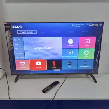 Televisor Led Smart De 43 '' Marca Midas Modelo Md-Smtv43a Con Control Usado Con Desgaste Acc Par De Patita