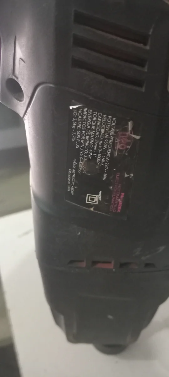 Foto 2 de Taladro Marca Neo Modelo Rm826k Usado Con Desgaste Acc No Tiene