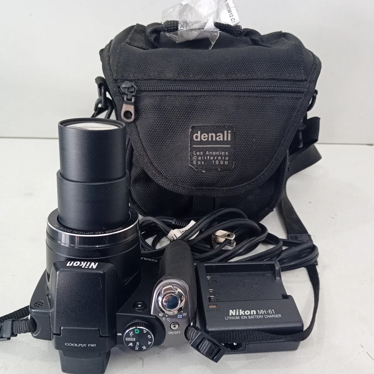 Foto 3 de Camara Fotografica Marca Nikon Modelo Coolpix P80 Usado En Buen Estado Acc 1 Bateria Cargador Correa Estuche