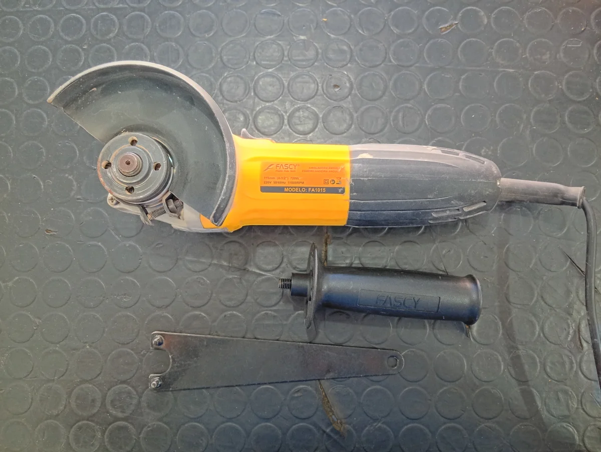 Pulidora Marca Fascy Modelo Fa1015 Tamaño Chico Usado En Buen Estado Acc ProtectorManija