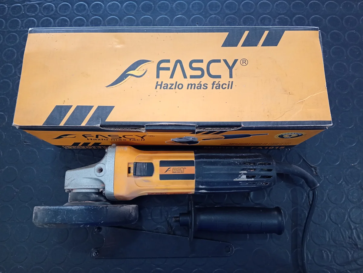 Foto 3 de Pulidora Marca Fascy Modelo Fa1015 Tamaño Chico Usado En Buen Estado Acc ProtectorManija