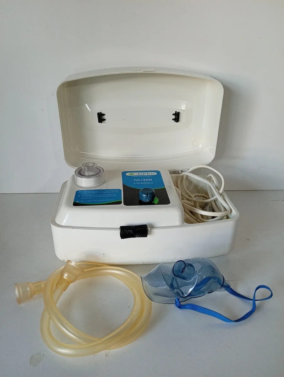 Nebulizador Marca Aspen Modelo Nu400 Usado Con Desgaste Acc Mascarilla Manguera