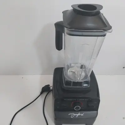 Licuadora Marca Maryland Modelo Mr 2002 Velocidades Usado En Buen Estado Acc: Jarra De VidrioAspa De Corte Tapa Para Jarra