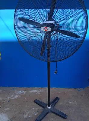 Ventilador 3 Velocidades Marca Tokyo Modelo Tokpii30d Usado En Buen Estado Acc No Tiene