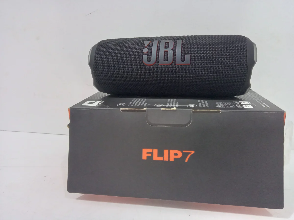 Parlante Portatil Marca Jbl Modelo Flip 7 Usado En Buen Estado Con No Tiene Acc No Tiene