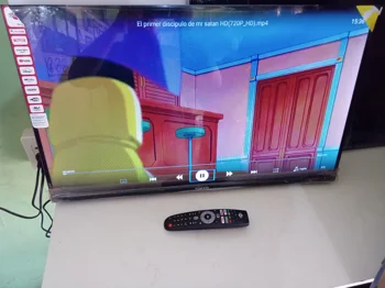 Foto 3 de Televisor Led Smart De 32 '' Marca Tokyo Modelo Tvtokhf32gtv Con Control Usado En Buen Estado Acc No Tiene