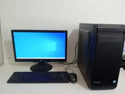 Computadoras De Escritorio Marca Magnum Modelo No Tiene Usado En Buen Estado Procesador Intel R Core Tm I33-7100 Memoria Ram 8 Gb Disco Duro 600 Gb Acc Un Teclado Monitor Un Mouse