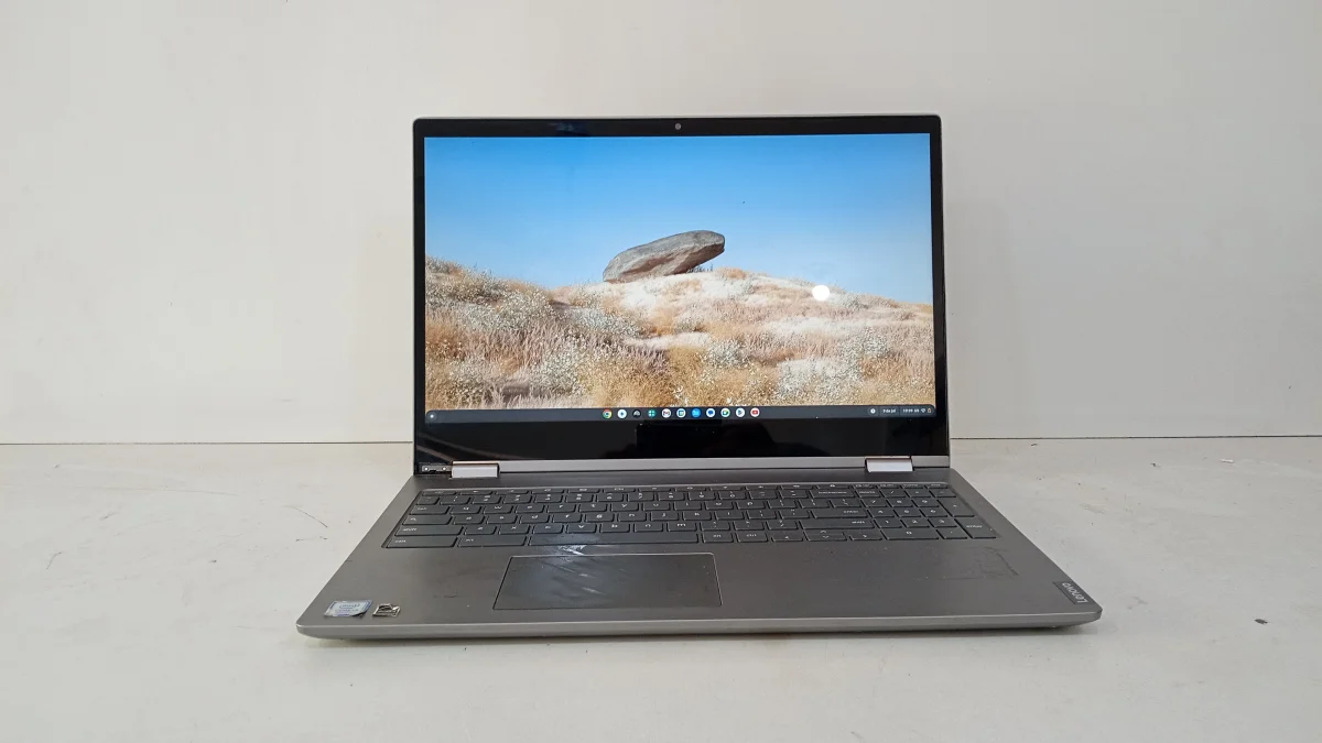 Foto 2 de Notebook Marca Lenovo Modelo Chromebook C430-15 Procesador Core I3 Memoria Ram 4 Gb Disco Duro 1.000 Gb Generacion 8 Acc CargadorCable Power