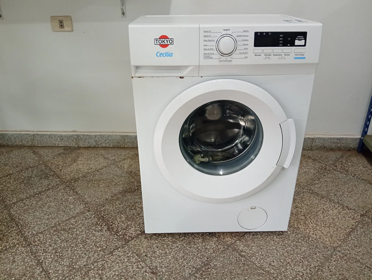 Lavarropas Cap 6 Kg. Marca Tokyo Modelo Cecilia Usado En Buen Estado Acc Manguera De Carga Y Descarga