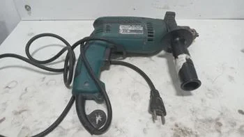 Foto 2 de Taladro Marca Makita Modelo Hp1640 Usado En Buen Estado Acc Manija