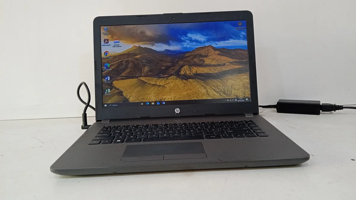 Foto 3 de Notebook Marca Hp Modelo Hp 245 G6 Procesador Amd A9-9425 Memoria Ram 8 Gb Disco Duro 500 Gb Generacion No Tiene Acc Sin Teclado Numerico