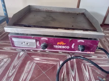 Foto 2 de Plancha Hamburguesera Marca Tedesco Modelo Usado En Buen Estado Acc 2 QuemadoresManguera