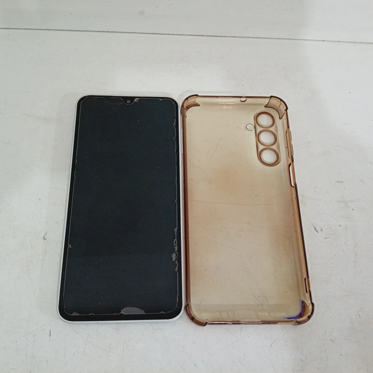 Foto 3 de Celular Marca Sansung Modelo A16 Memoria Ram 4 Gb Almacenamiento Interno 128 Gb Acc Estuche Transparente