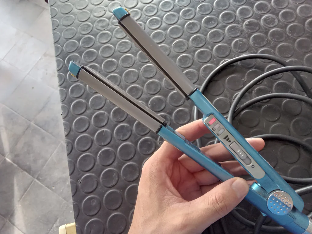 Planchita Para Cabello Marca Babyliss Modelo Bnt4081uz Usado En Buen Estado Acc No Tiene