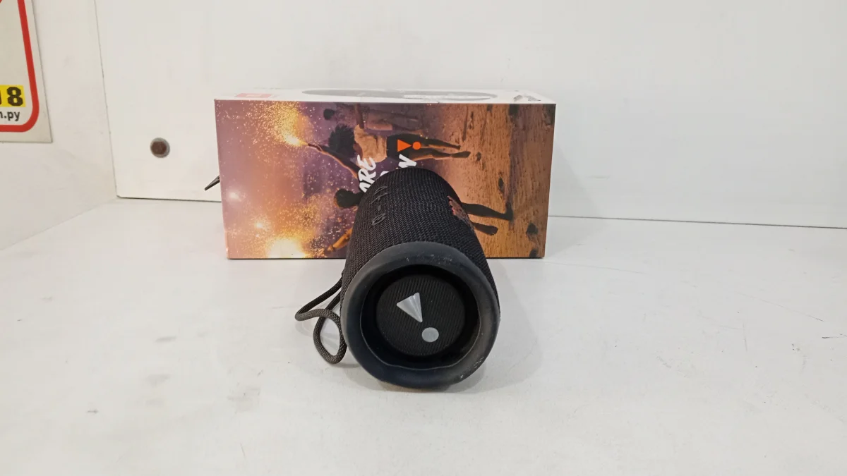 Speaker Potencia Watts 30 Marca Jbl Sin Control Modelo Flip6 Nro Usado En Buen Estado Con Caja Acc No Tiene