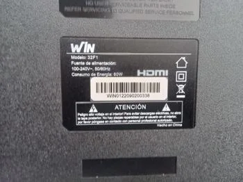 Foto 3 de Televisor Led Convencional De 32 '' Marca Win Modelo 32f1 Usado En Buen Estado Con Control Con Caja Acc Dos Patitas