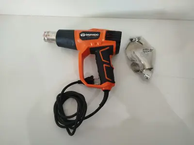 Pistola De Calor Marca Daewoo Modelo Dahg200d3 Sin Caja Con 4 Picos Acc No Tiene