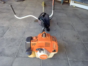 Foto 3 de Desmalezadora Marca Stihl Modelo Fs235 Usado En Buen Estado Original Si Acc Cabezal Con NylonPechera