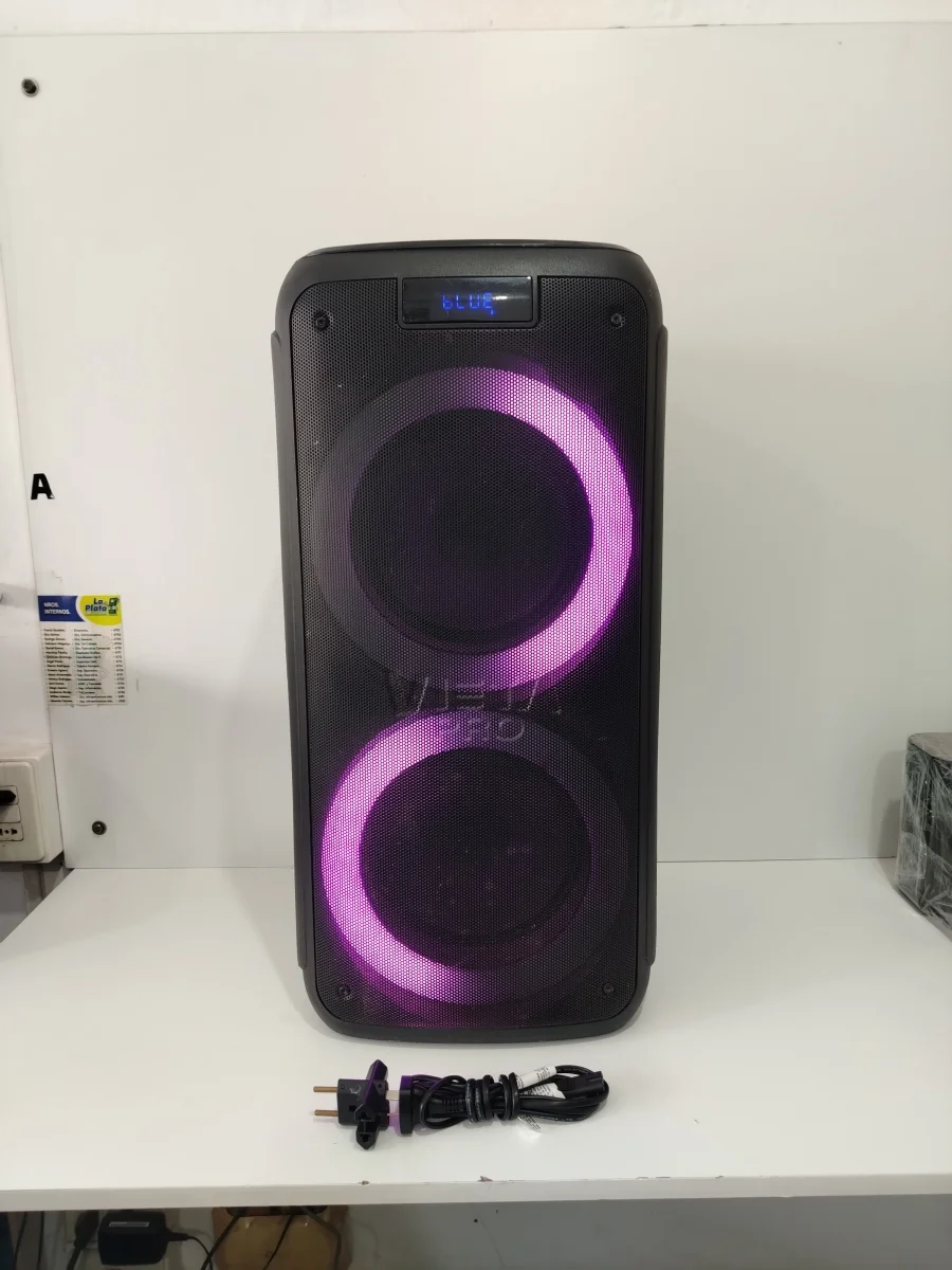 Parlante Portatil Marca Vieta Pro Modelo Vm-Hw400 Usado En Buen Estado Con No Tiene Acc Cable Cte
