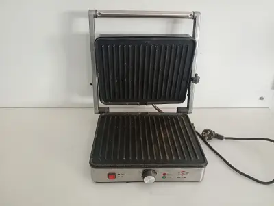 Churrasquera Marca Tokyo Modelo Edtchflex360-N Usado Con Desgaste Acc No Tiene