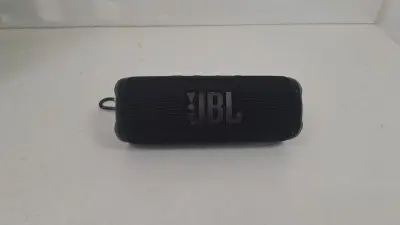 Speaker Potencia Watts 2 Marca Jbl Sin Control Modelo Flip 6 Usado En Buen Estado Sin Caja Acc Bt