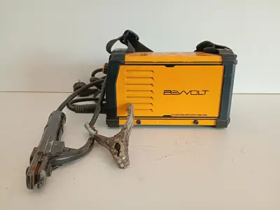 Soldador Marca Bevvolt Modelo Bv-Mma Usado En Buen Estado Acc Pinza Positivo Negativo