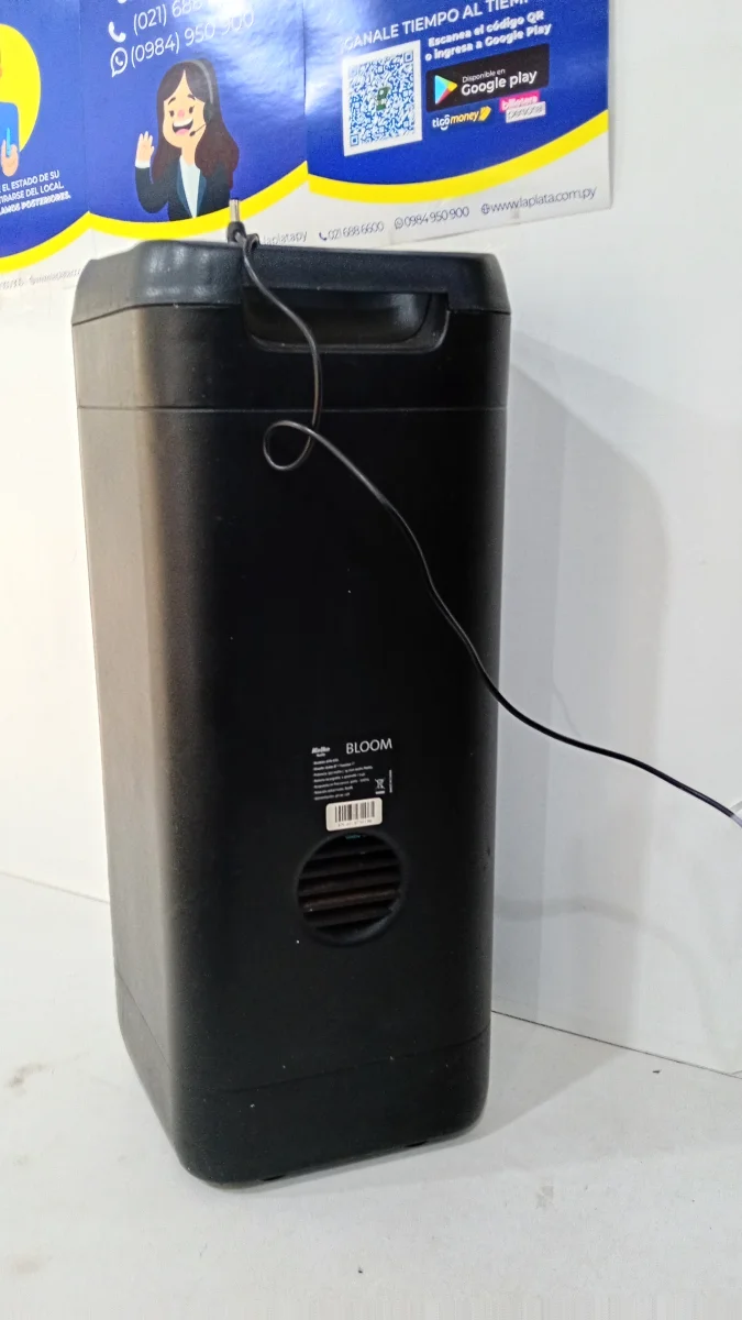 Foto 2 de Parlante Portatil Marca Kolke. Modelo Kpb-495 Usado En Buen Estado Con No Tiene Acc No Tiene