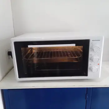 Horno Marca Electrostar Litros 45 Modelo Es-He4503 Usado Con Desgaste Acc Bandeja Y Parrilla