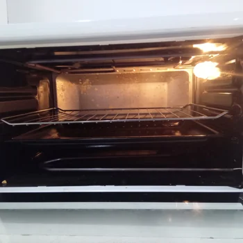 Foto 2 de Horno Marca Electrostar Litros 45 Modelo Es-He4503 Usado Con Desgaste Acc Bandeja Y Parrilla