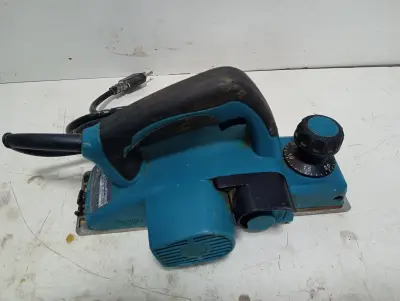 Lijadora Marca Makita. Modelo Kp0800 Usado En Buen Estado Acc No Tiene