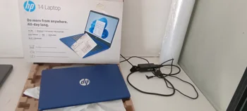 Notebook Marca Hp Modelo 14-Ax100la Procesador Celeron Memoria Ram 4 Gb Disco Duro 500 Gb Generacion No Tiene Acc Cargador Original