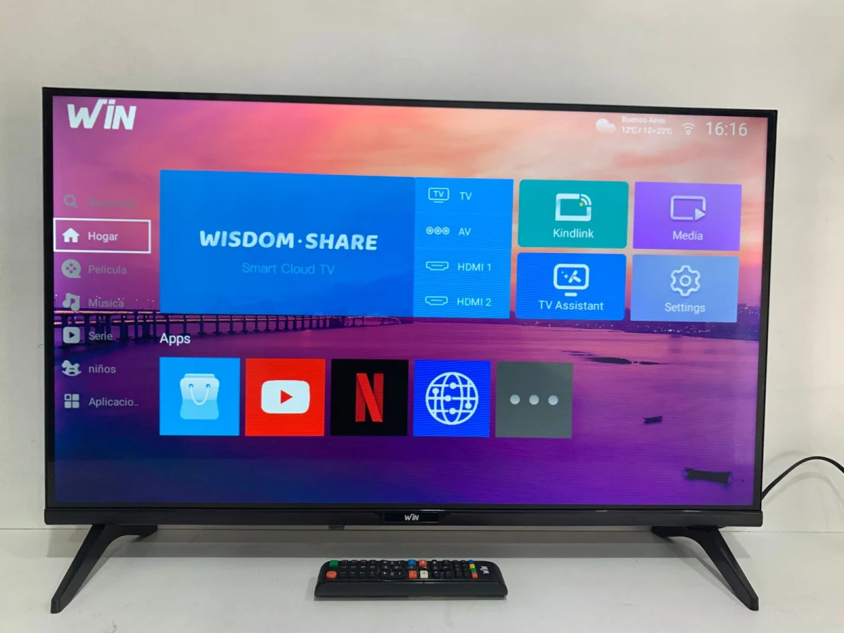 Foto 3 de Televisor Led Smart De 32 '' Marca Win Modelo Win32fs Con Control Usado-En-Buen-Estado Acc C/2 Patitas De Pedestal
