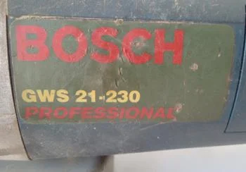 Foto 3 de Pulidora Marca Bosch Modelo Gws 21-230 Tamaño Grande Usado En Buen Estado Acc C/ ManijaProtectorS/ Disco De Corte