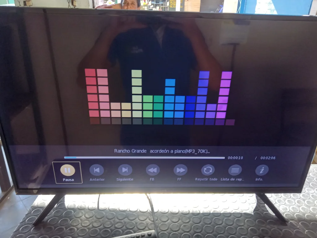 Televisor Led Convencional De 32 '' Marca Jam Modelo Ja32hd2000 Usado En Buen Estado Con Control Sin Caja Acc Par D Epatitas