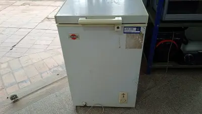 Congeladora / Frezzer Marca Tokyo Litros 120 Modelo Tcon120cv Usado Con Desgaste Acc No Tiene