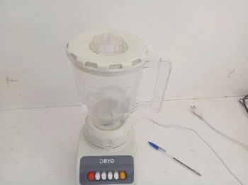 Foto 2 de Licuadora Marca Dayo Modelo Velocidades Usado En Buen Estado Acc Tapa