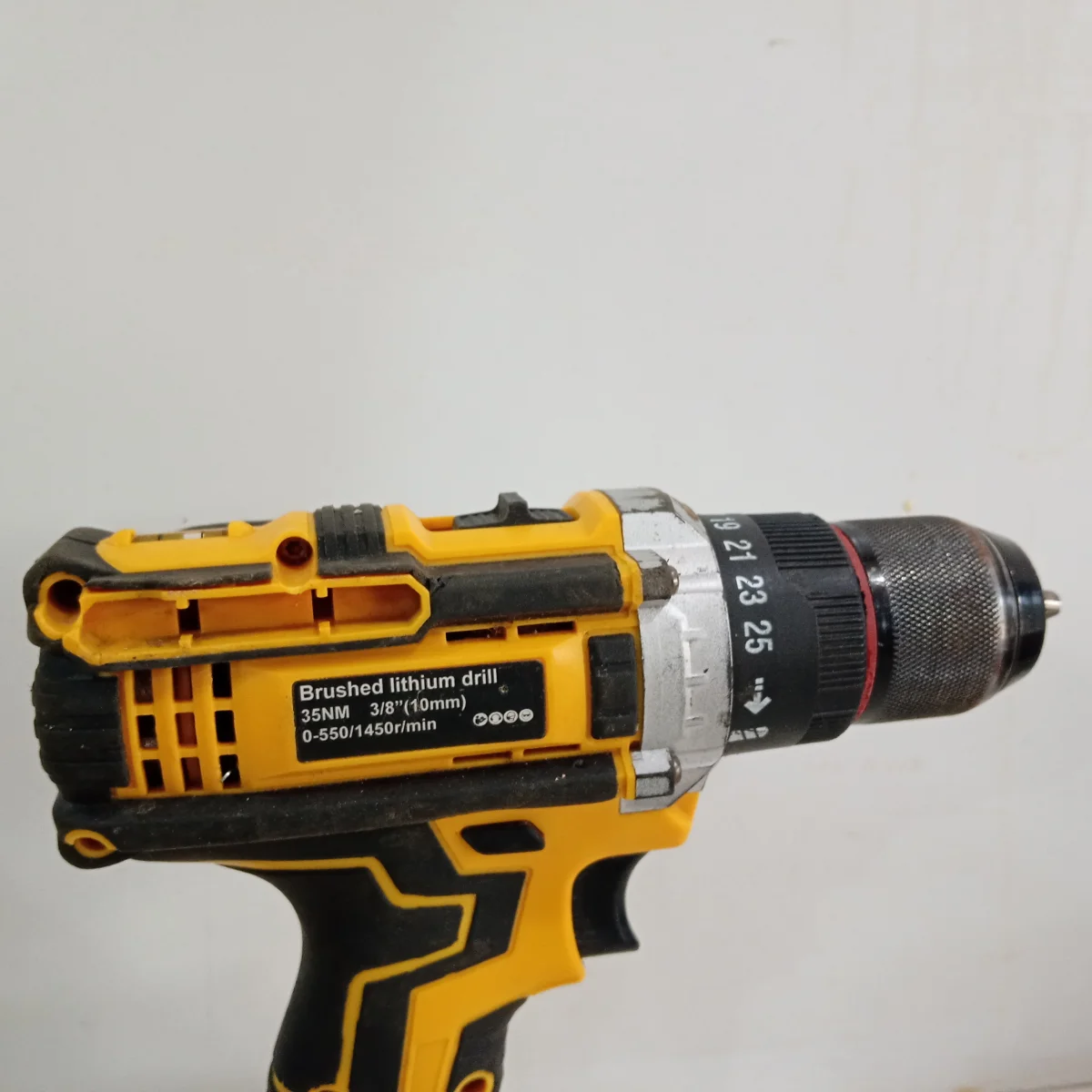 Foto 2 de Taladro Marca Bomao Modelo Brushed Lithium Drill Usado En Buen Estado Acc Maletin MechasAccesorios